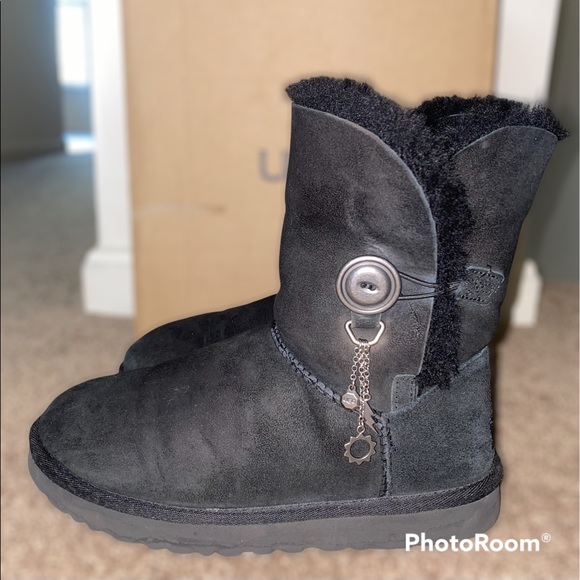 UGG Australia Azalea Size 7 With Box - Picture 4 of 8